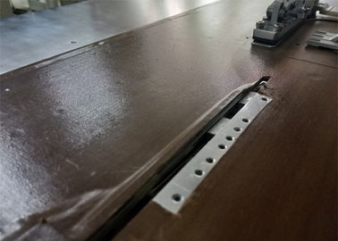 वायवीय ब्रा सिलाई मशीन, डबल क्षमता औद्योगिक Coverstitch मशीन आपूर्तिकर्ता
